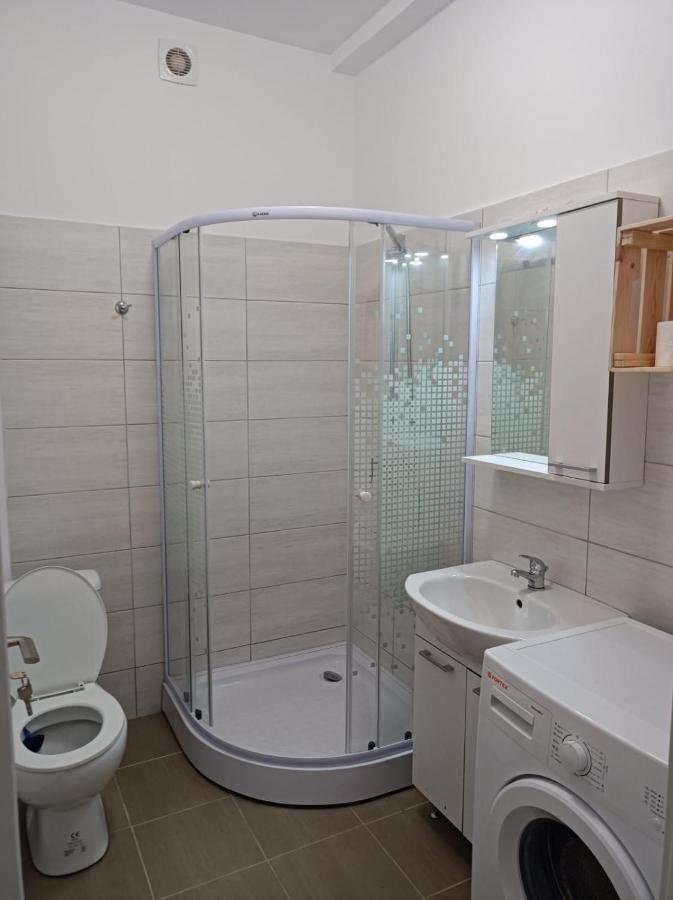 Central Comforts Apartments Bukarest Kültér fotó